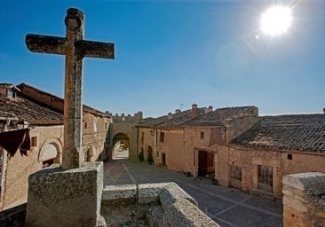 El bello pueblo de Segovia ideal para una escapada: encanto medieval y las fabulosas hoces del Riaza