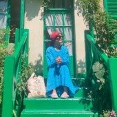 Las cinco claves para evitar que el bolso te pase factura: «Llevarlo del hombro puede estar provocando tu dolor cervical»