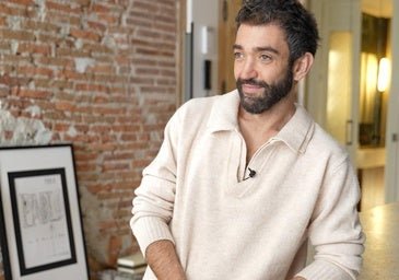 La impresionante reforma de la casa de Pablo Erroz en Madrid: mucha luz, espacios abiertos y objetos con historia