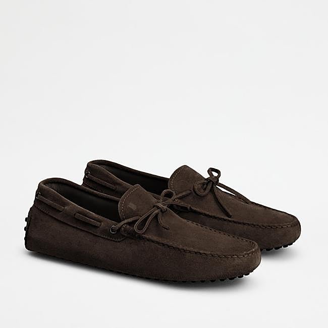 Mocasín con cordones de Tod's, 354 euros.