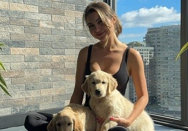 Puppy therapy, el ejercicio de yoga que se ha hecho viral en TikTok y que calma y relaja como ninguno