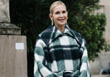 Los abrigos de cuadros de rebajas que elevan tus looks de diario de invierno