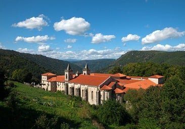 Este monasterio medieval es el destino perfecto para una escapada en Semana Santa: espiritualidad, historia y un paisaje único en la Ribeira Sacra