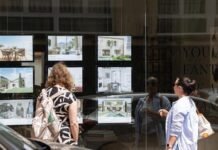 El euríbor encadena dos bajadas consecutivas en 2026 y cierra el mes de febrero en el 2,221%