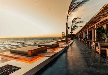 Estos son los mejores balcones para ver los cuatro atardeceres más bonitos de Cádiz: desde el beach Calachica al relajante spa Punta Paloma