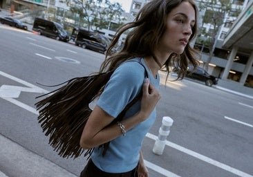 El bolso con flecos es el accesorio más deseado de la temporada
