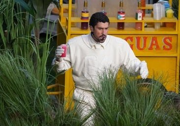 IKEA arrasa en Instagram con los arbolitos del show de Bad Bunny en la Super Bowl: «Benito, se te han quedado algunas en el banquillo»