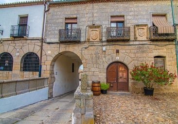 Este bello pueblo de Salamanca enamora: casco antiguo, paisaje de ensueño y a un paso de Portugal