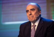 Guillermo Francos habló sobre las denuncias contra Manuel Adorni: «Acribillamiento mediático»