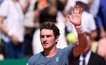 Joao Fonseca ya hizo historia en el Masters 1000 de Monte-Carlo y va por el golpe contra Zverev: a qué hora es y cómo verlo en vivo