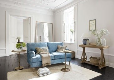 Este azul precioso es el color tendencia de la primavera-verano: cómo combinarlo y dónde comprar los muebles más bonitos