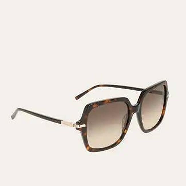 Lentes de sol (310€)