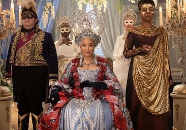 Los Bridgerton se quitan la máscara: un homenaje a la Cenicienta y la pareja con más química