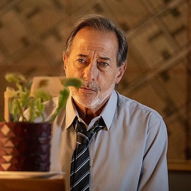 Guillermo Francella en una imagen de El encargado, la serie argentina en la que encarna a Eliseo.