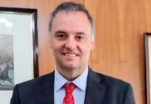 «No le cierran los números»: Irina Hauser reveló detalles del departamento de Manuel Adorni en «QR!»