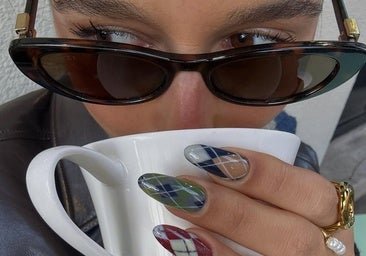 Sí o no a añadir setas en el café por las mañanas: ¿funciona el fenómeno de los suplementos de hongos?