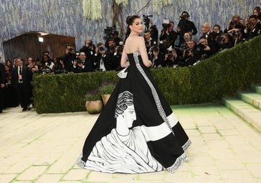 Todas las referencias artísticas vistas en los looks de la Gala Met 2026: de Leonora Carrington a Van Gogh