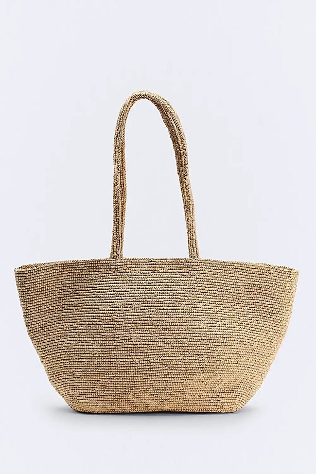 Bolso de rafia de eseOese (119,99 euros)