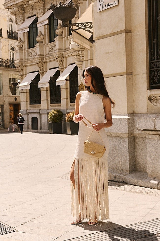 Vestido blanco de Polin et moi (75,99 euros)