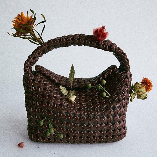 Bolso trenzado de Massimo Dutti (149 euros)
