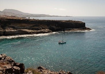 El destino paradisíaco del sur de Tenerife donde merece la pena escaparse este verano: playas de ensueño, hoteles de lujo y paisajes volcánicos