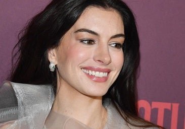 Cómo tener los dientes más blancos: 6 alimentos que estropean el esmalte y no lo sabías