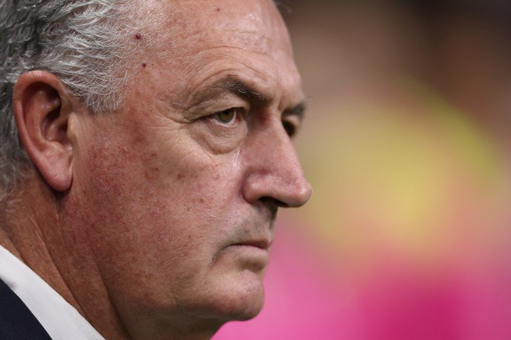 Gustavo Alfaro hace soñar a Paraguay. Foto: EFE/ Carlos Ramírez.