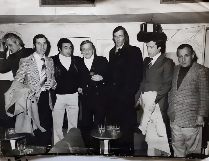 Carlos Bilardo junto a César Luis Menotti. Un documento histórico publicado por Roberto Saporiti. 