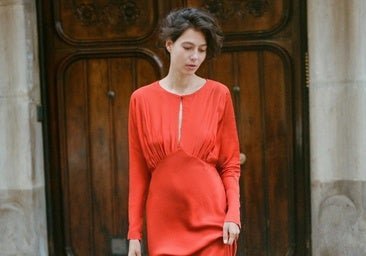 Aquí están los vestidos rojos que hay que tener (y que te harán olvidar el clásico blanco)