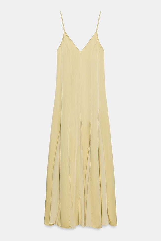 Vestido amarillo de Zara (39,99 euros)