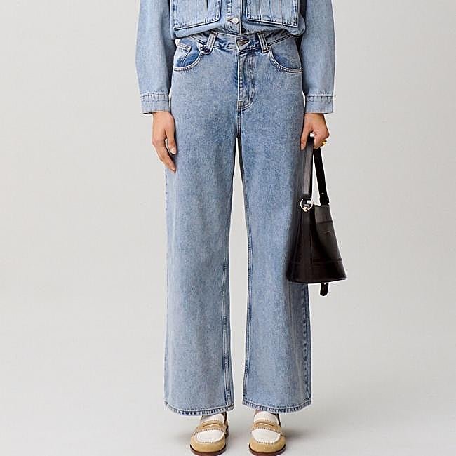 Vaquero de inspiración vintage de Claudie Pierlot, 195 euros.