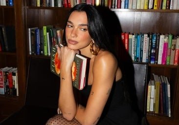 Estos son los libros que Dua Lipa te recomendaría comprar en la Feria del Libro: sus favoritos