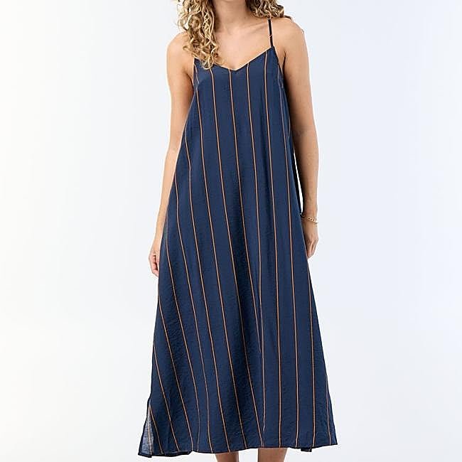 Vestido azul marino de Kiabi, 20 euros.