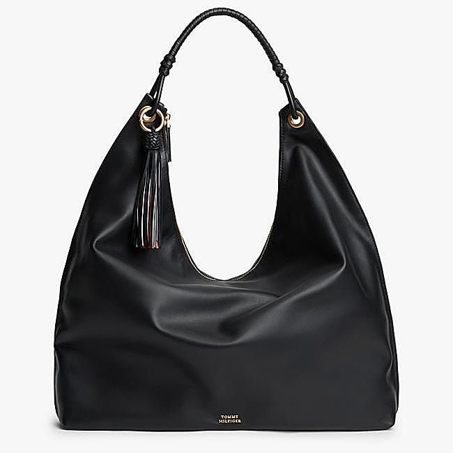Bolso hobo negro de Tommy Hilfiger, 249 euros.