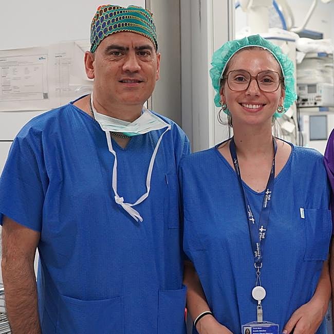 El doctor Sánchez Iglesias y la doctora Acosta Sánchez.