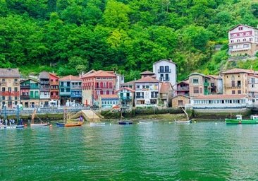 El pintoresco pueblo marinero de Guipúzcoa con una sola calle que enamoró al novelista francés Víctor Hugo