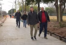 Passerini supervisó el avance de la obra de pavimentación de calle Agustín Piaggio en barrio Quintas de Italia