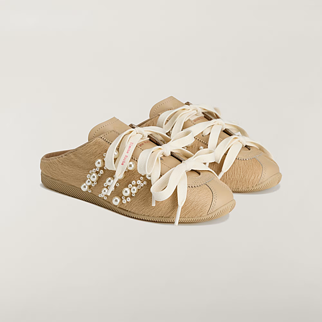 Las zapatillas de Adidas x Simone Rocha (220 euros).