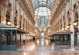 Las tres galerías comerciales de España que tienes que visitar si te gusta el arte: una ruta modernista con mucho glamour