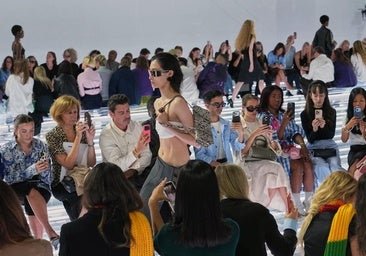 De las faldas como armadura femenina de Prada a la rebeldía suburbana de Diesel: así fue la primera jornada de la Semana de la Moda de Milán