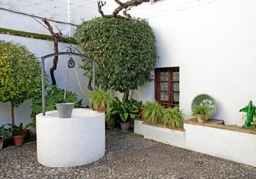 El pueblo de Granada donde todo gira alrededor de un poeta: la casa en la que nació, su pila bautismal y una inspiradora ruta del agua