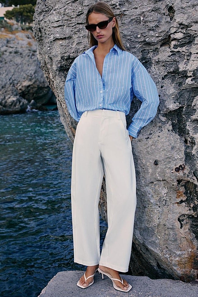 Pantalón blanco de Zara (25,99 euros)