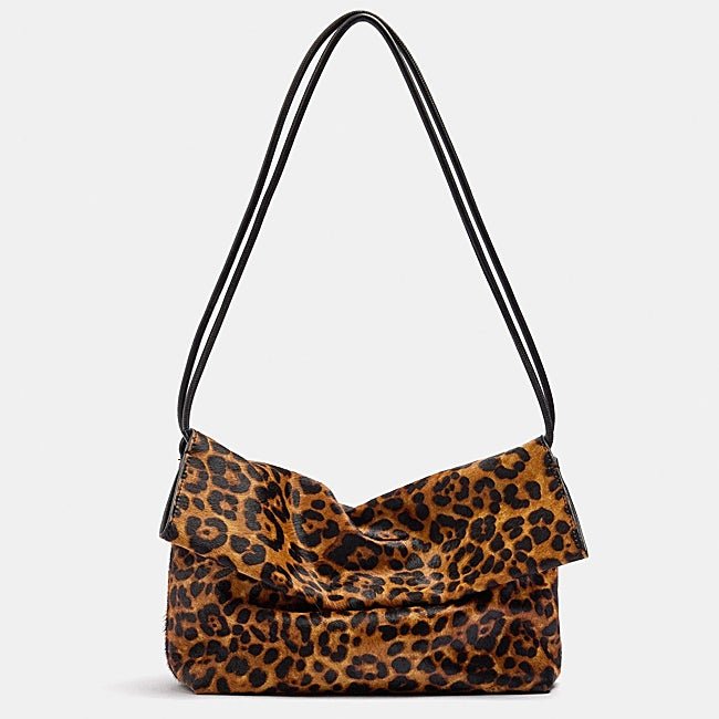 El bolso con estampado de leopardo: Bolso de Parfois (69,99 euros)