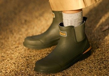 Las botas de agua cortas vuelven justo a tiempo para los primeros días de lluvia del otoño