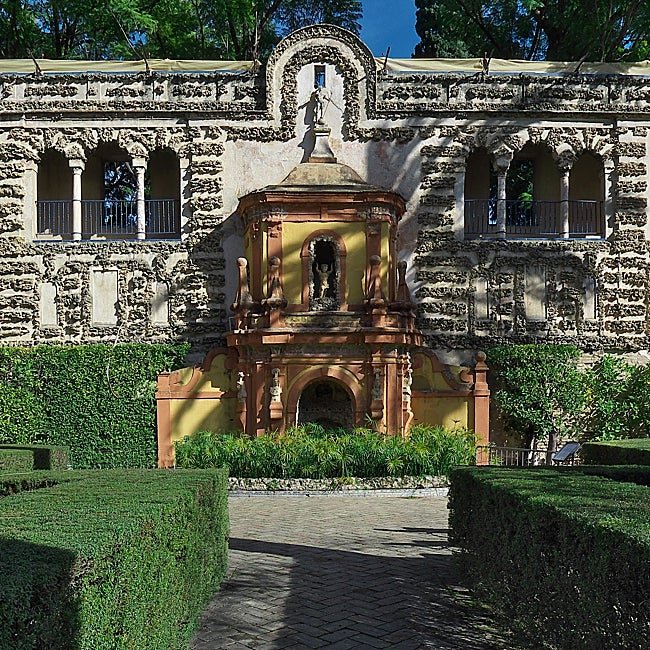 La galería del Grutesco con su órgano de agua es una de las joyas del Alcázar sevillano.