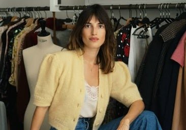Las chicas francesas han hablado: el cárdigan es la prenda de punto de la temporada