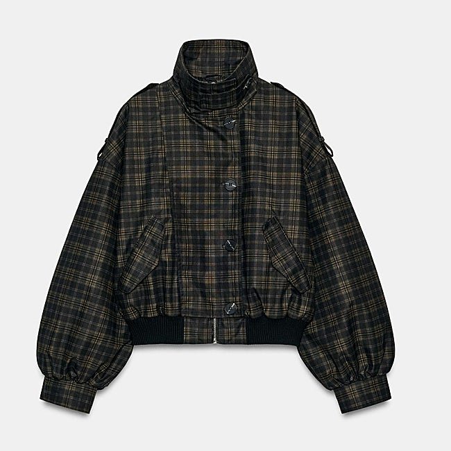 Chaqueta con estampado de cuadros de Zara (49,99 euros)