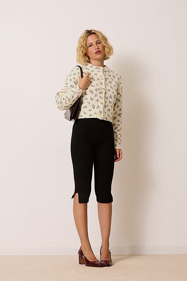 Pantalón negro de Rouje (115 euros)