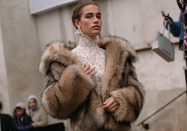 La moda se vuelve sexy: por qué arrasa el romanticismo oscuro y cómo incorporarlo a nuestros looks