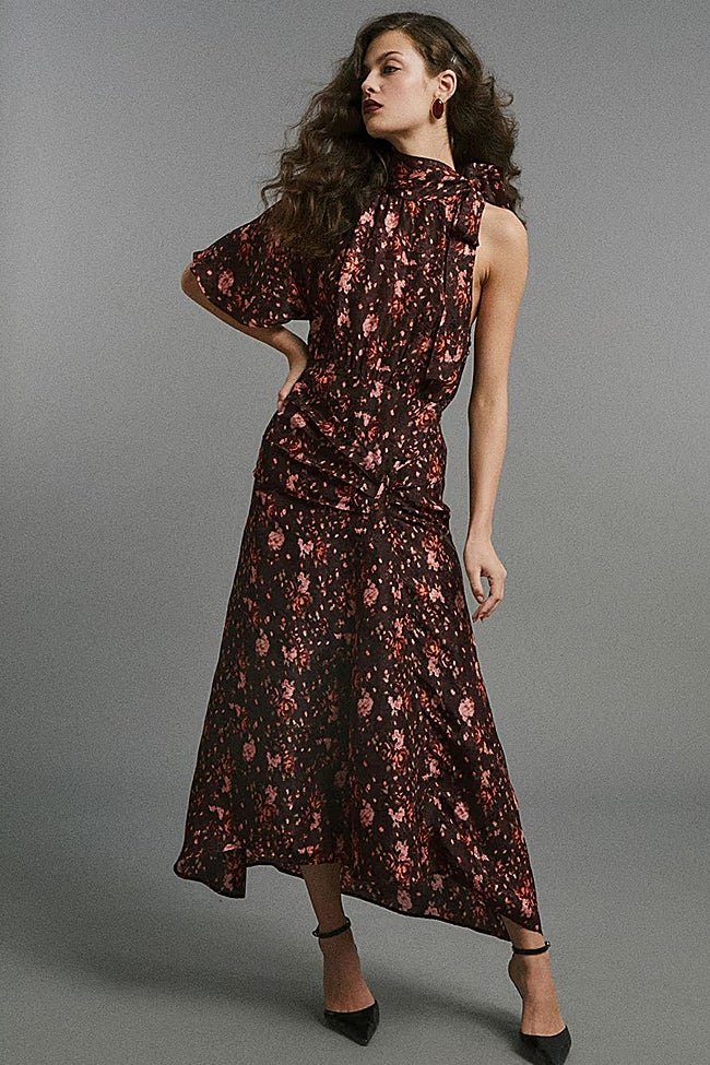 Vestido estampado de Sfera (69,99 euros)